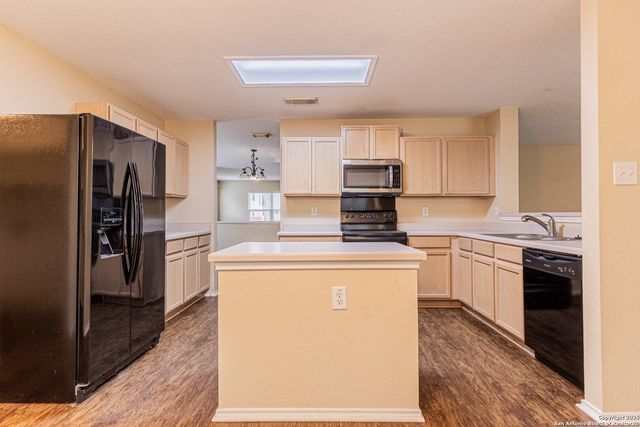 416 IRONGATE RDG, San Antonio, TX 78253