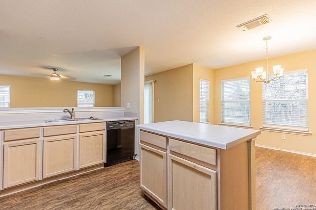 416 IRONGATE RDG, San Antonio, TX 78253