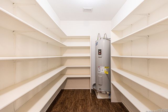 416 IRONGATE RDG, San Antonio, TX 78253