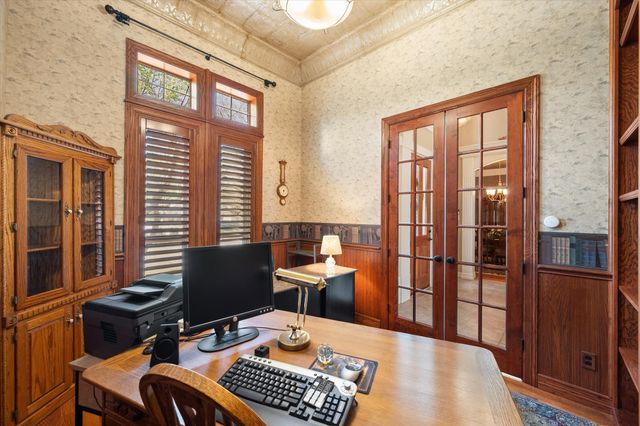 916 Amanda Drive, Mansfield, TX 76063