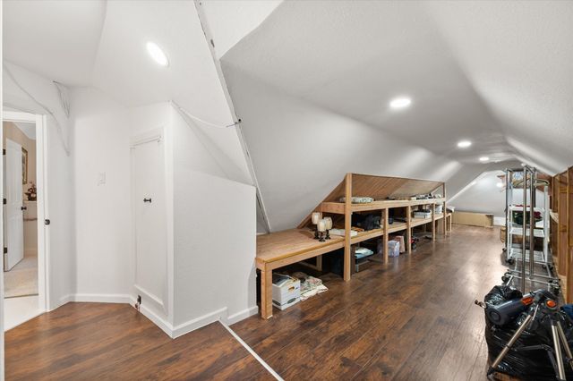 916 Amanda Drive, Mansfield, TX 76063