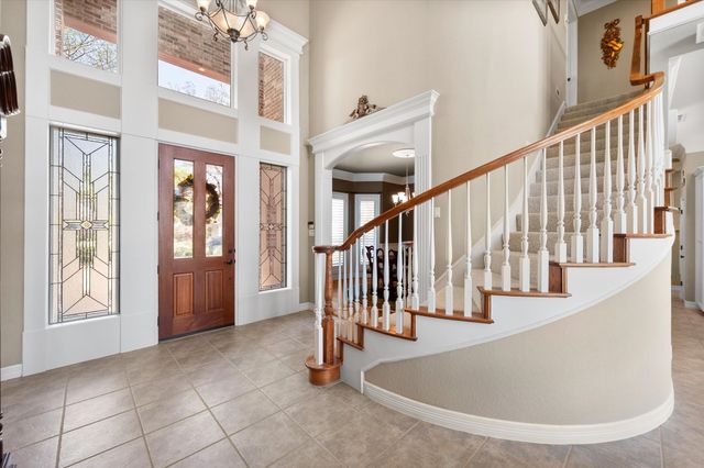 916 Amanda Drive, Mansfield, TX 76063