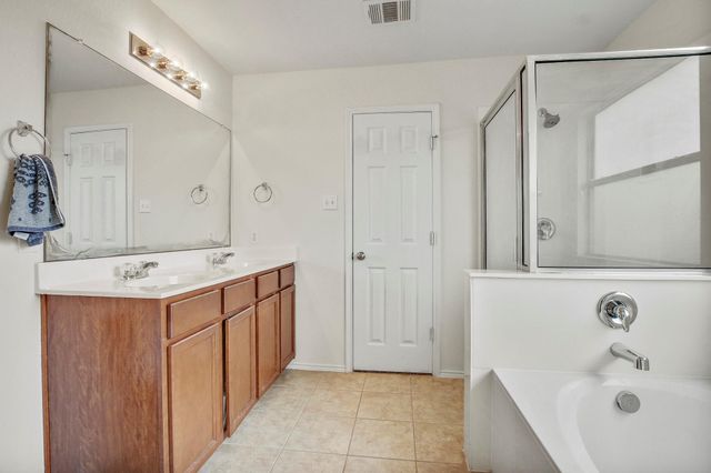 468 Moonwalker TRL, Buda, TX 78610