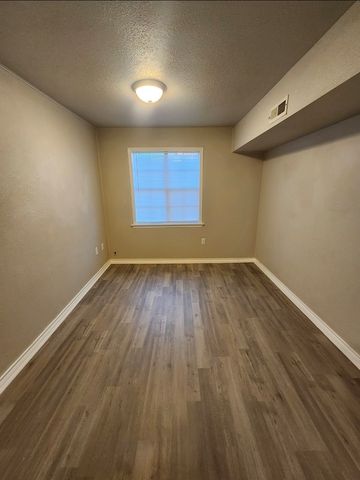 3603 Gaston, Midland, TX 79703