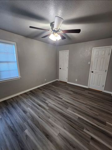 3603 Gaston, Midland, TX 79703