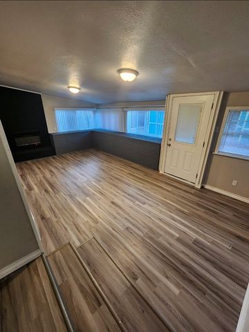 3603 Gaston, Midland, TX 79703