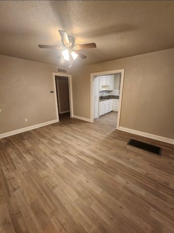 3603 Gaston, Midland, TX 79703