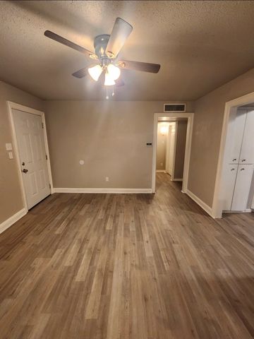 3603 Gaston, Midland, TX 79703