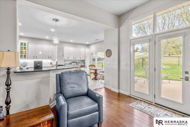 1509 S 190th Plaza, Omaha, NE 68130
