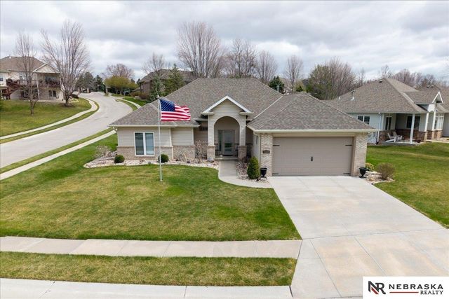 1509 S 190th Plaza, Omaha, NE 68130