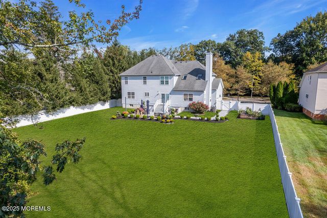 2 Mapleton Road, Old Bridge, NJ 08857