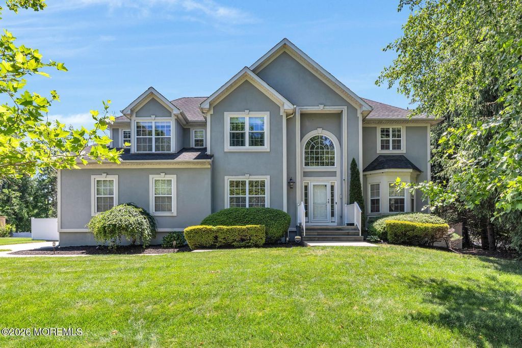 2 Mapleton Road, Old Bridge, NJ 08857