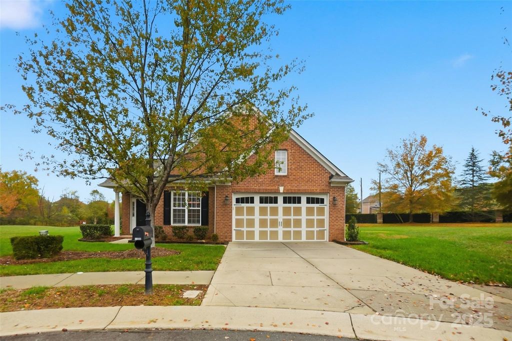 7200 Firespike Road, Charlotte, NC 28277