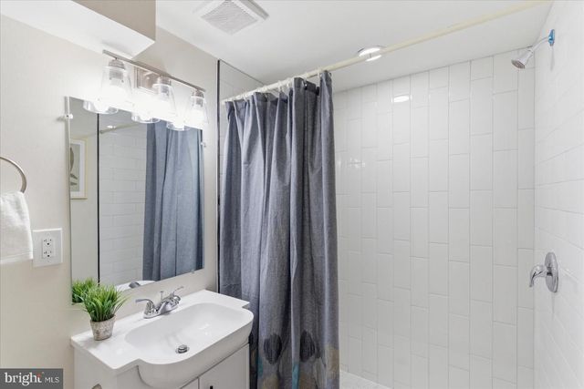 21 CULVER ST, Baltimore, MD 21229