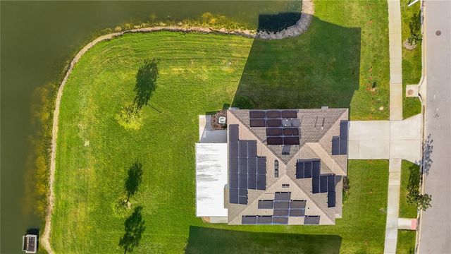 8075 BROAD POINTE DRIVE, Zephyrhills, FL 33540