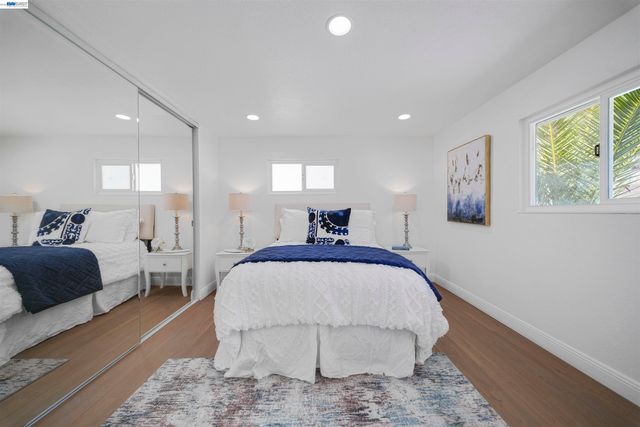 1069 Central Blvd, Hayward, CA 94542