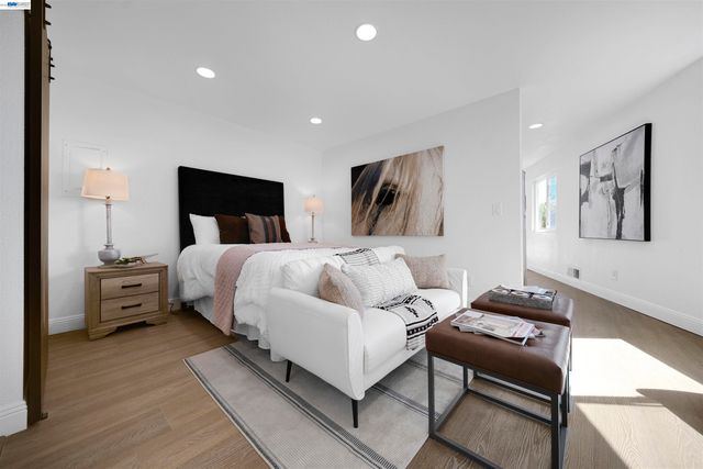 1069 Central Blvd, Hayward, CA 94542