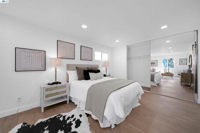 1069 Central Blvd, Hayward, CA 94542