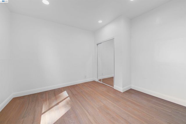 1069 Central Blvd, Hayward, CA 94542