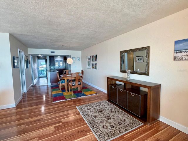 6020 SHORE BOULEVARD S 207, Gulfport, FL 33707