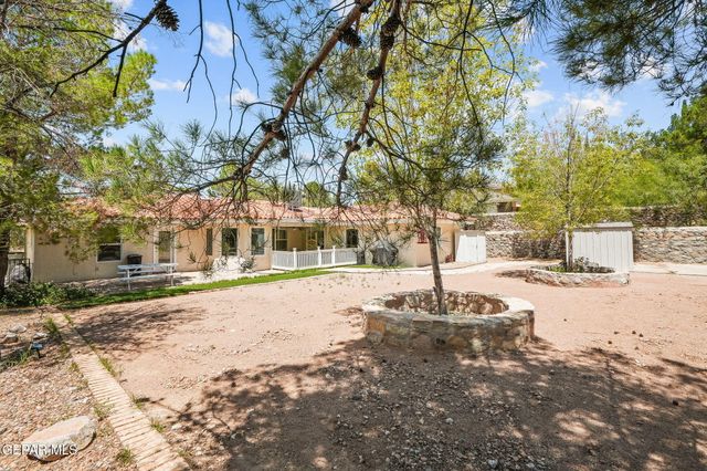 856 HEMPSTEAD Drive, El Paso, TX 79912