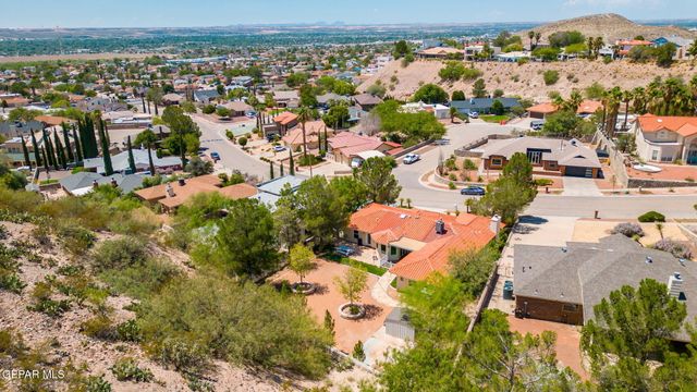 856 HEMPSTEAD Drive, El Paso, TX 79912
