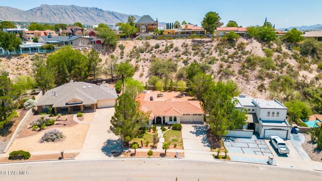 856 HEMPSTEAD Drive, El Paso, TX 79912