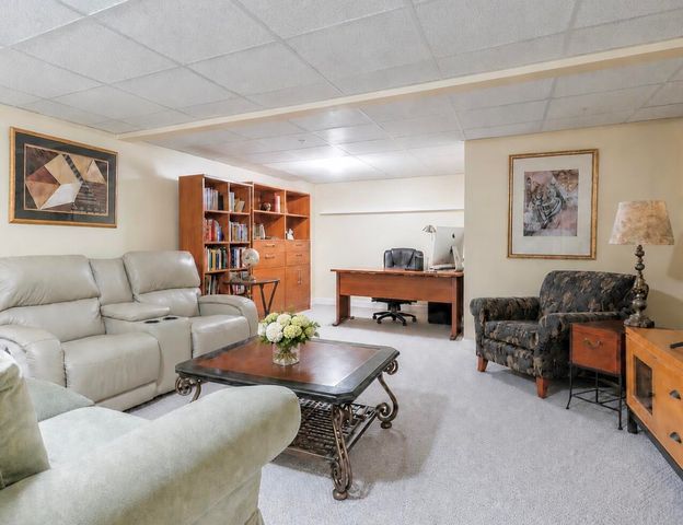 26 Grey Hawk Drive, Mashpee, MA 02649