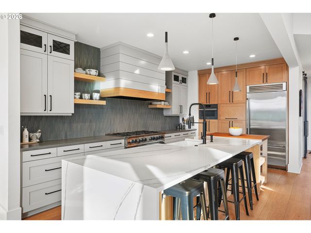 32108 Sw WILLAMETTE Way, Wilsonville, OR 97070