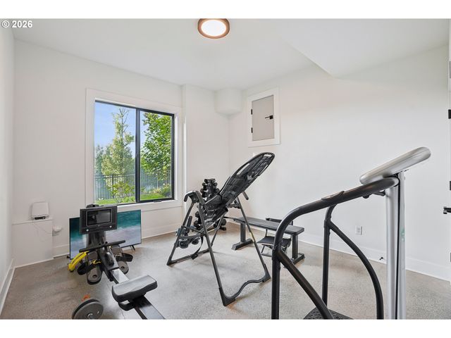 32108 Sw WILLAMETTE Way, Wilsonville, OR 97070