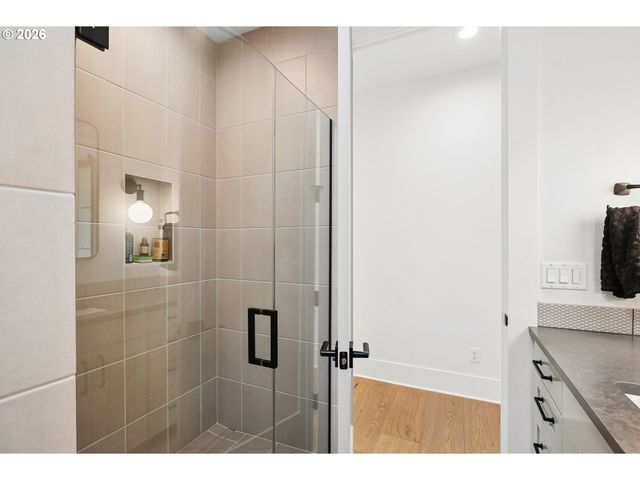 32108 Sw WILLAMETTE Way, Wilsonville, OR 97070