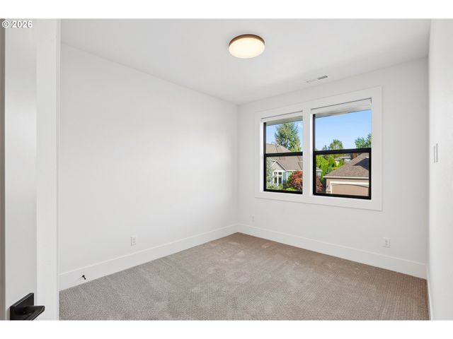 32108 Sw WILLAMETTE Way, Wilsonville, OR 97070