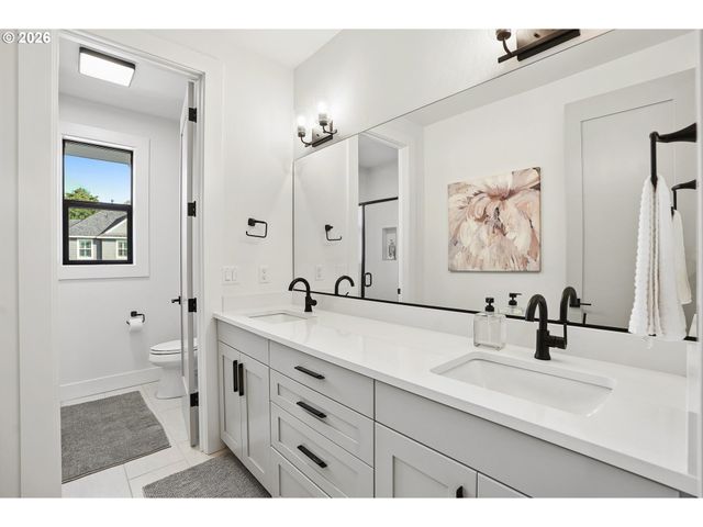 32108 Sw WILLAMETTE Way, Wilsonville, OR 97070