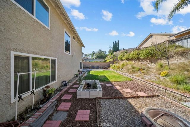 16503 Fairglade, Canyon Country, CA 91387