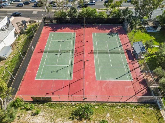 16503 Fairglade, Canyon Country, CA 91387