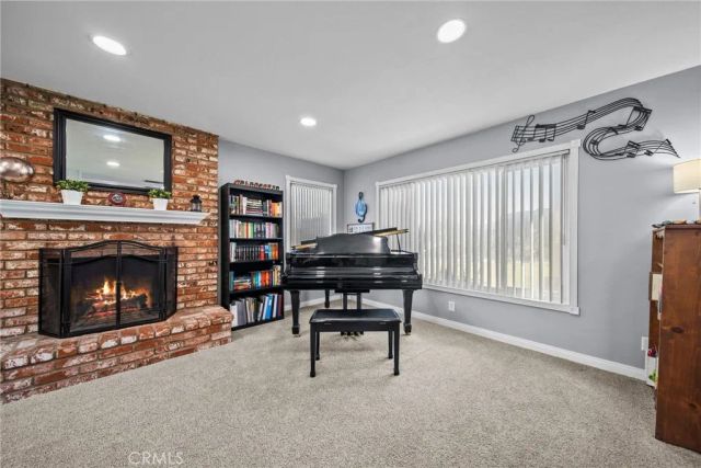 16503 Fairglade, Canyon Country, CA 91387