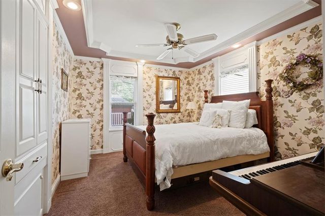 12910 Grandview Road, Grandview, MO 64030