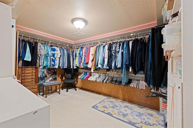 12910 Grandview Road, Grandview, MO 64030