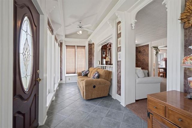 12910 Grandview Road, Grandview, MO 64030