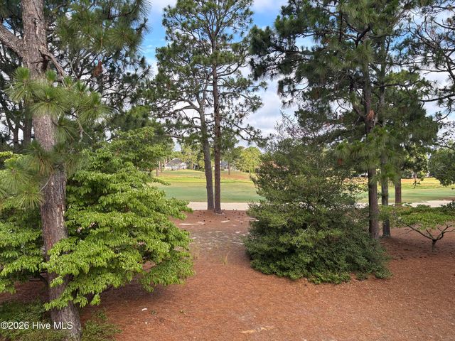 56 N Knoll Road 56, Southern Pines, NC 28387