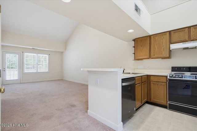 56 N Knoll Road 56, Southern Pines, NC 28387