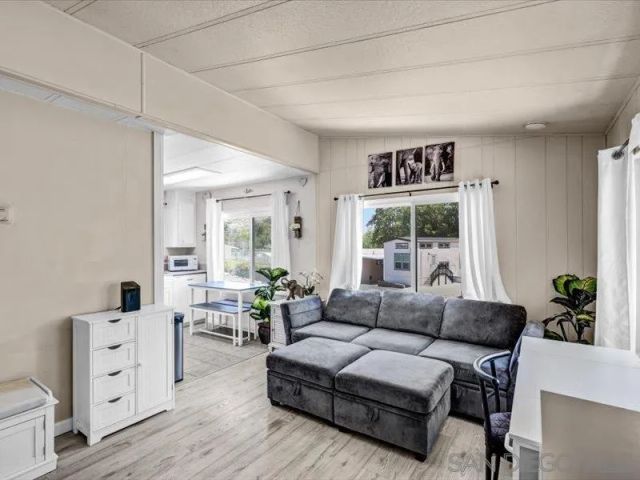 14291 Rios Canyon Rd 13, El Cajon, CA 92021