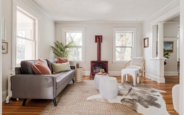 11 Grandview Street, Boston, MA 02131
