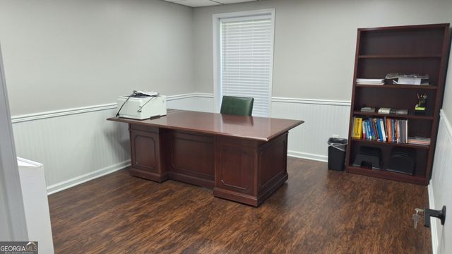 128 Parkwood Circle, Carrollton, GA 30117