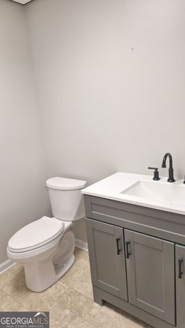 128 Parkwood Circle, Carrollton, GA 30117