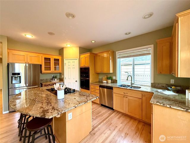 2698 230th Avenue SE, Sammamish, WA 98075