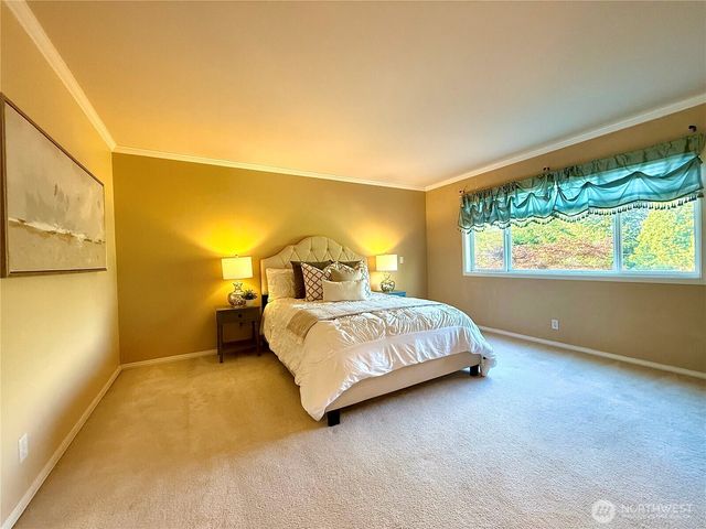 2698 230th Avenue SE, Sammamish, WA 98075