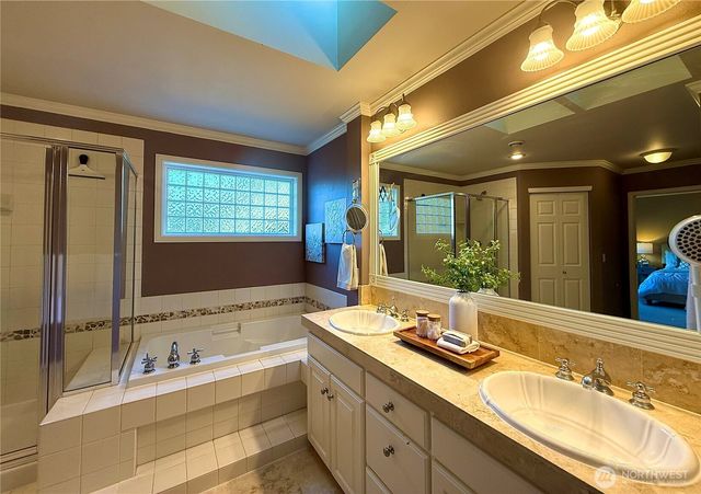 2698 230th Avenue SE, Sammamish, WA 98075