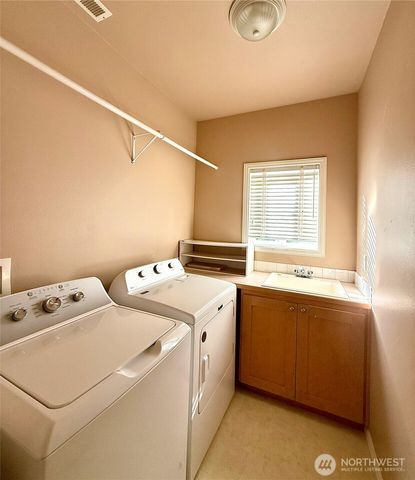 2698 230th Avenue SE, Sammamish, WA 98075
