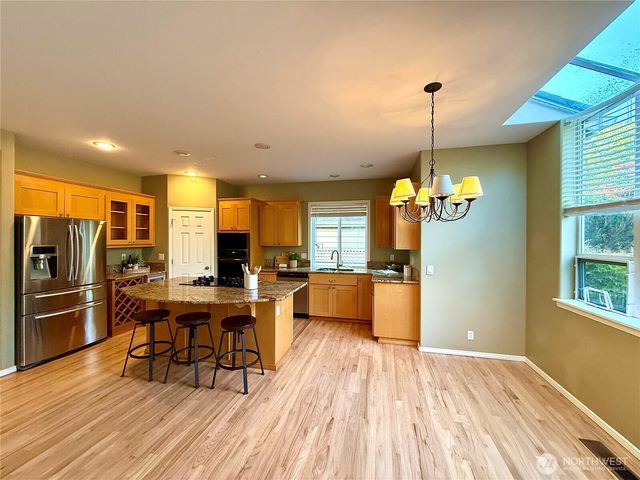 2698 230th Avenue SE, Sammamish, WA 98075